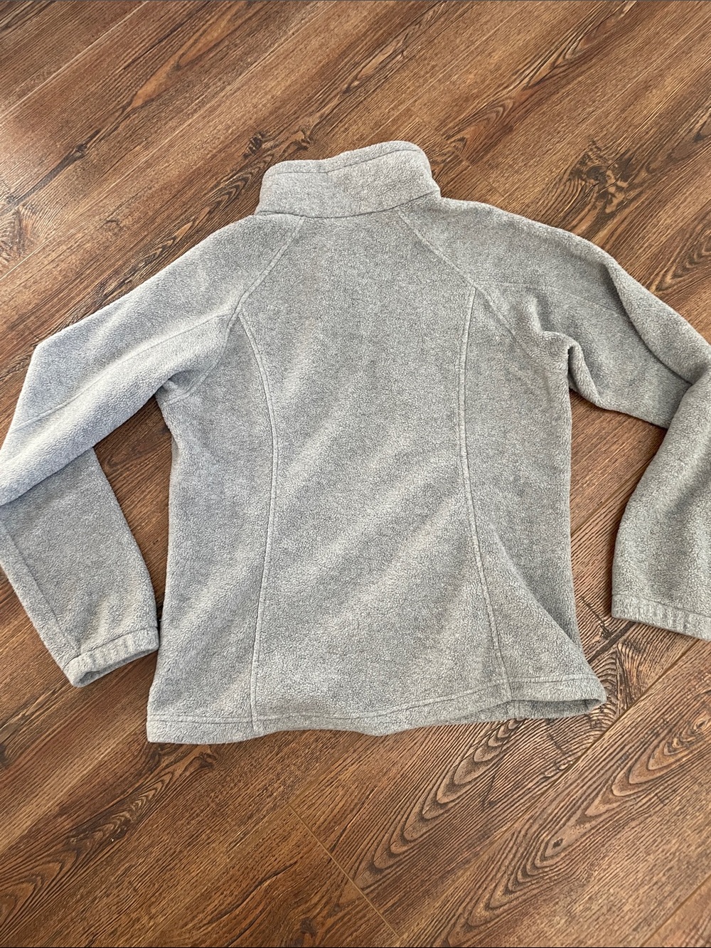Columbia Women’s Light Gray Full-Zip Fleece Jacket - Picture 4 of 4